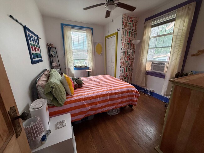 Building Photo - 204-204 S Braddock Ave