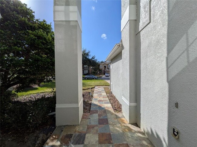 Building Photo - 9869 Heron Pointe Dr