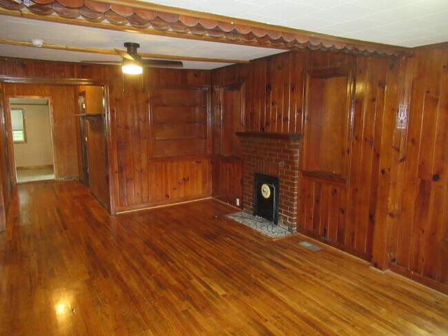 Building Photo - Nice 2 bedroom home located in Lincolnton