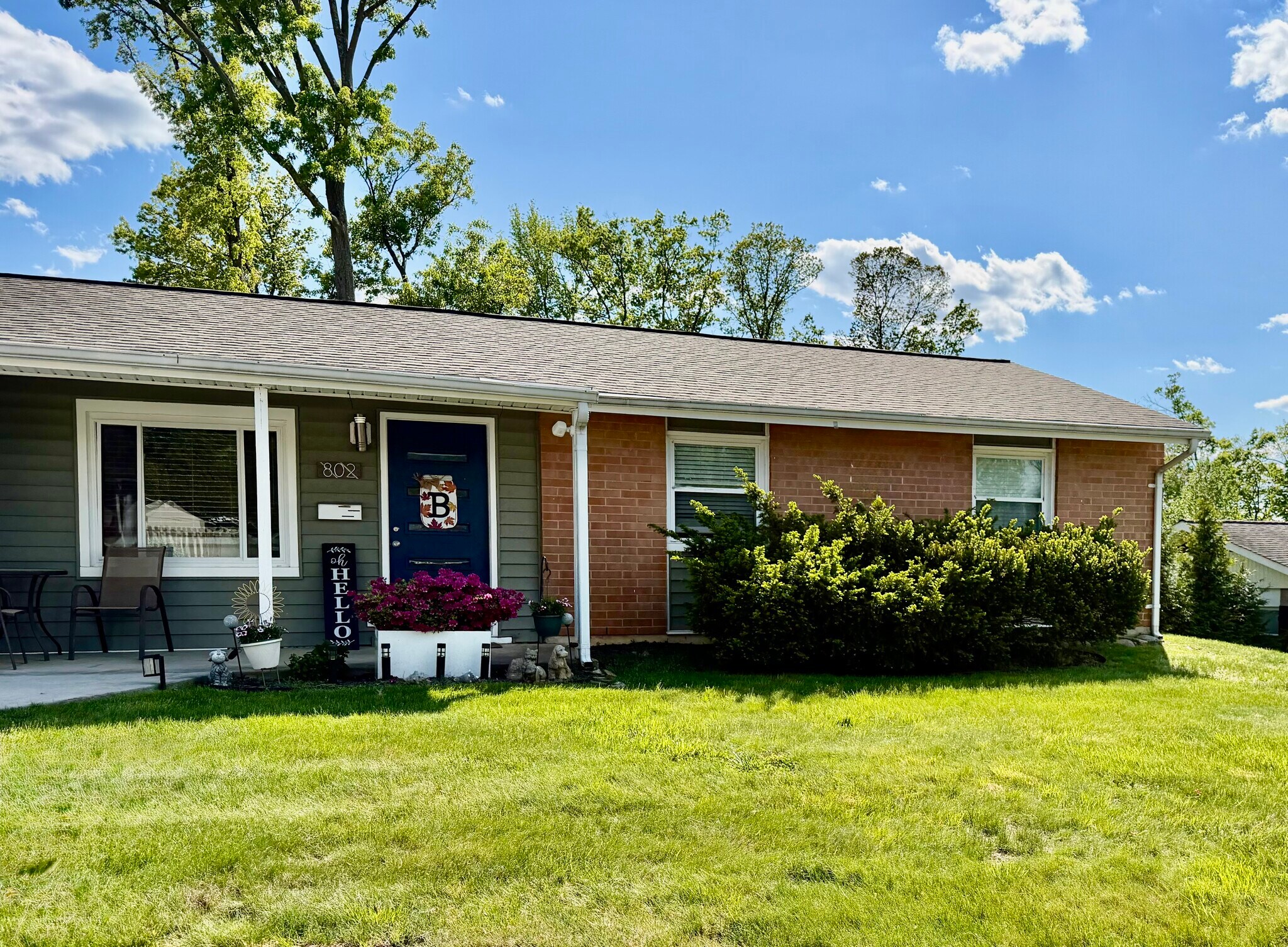 Building Photo - 802 Bradley Rd