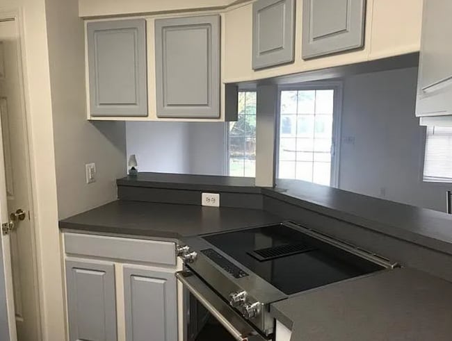 Building Photo - 37487 Burton Ct