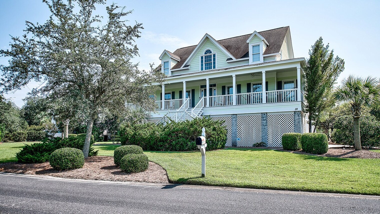 Building Photo - 203 Whiting Ln