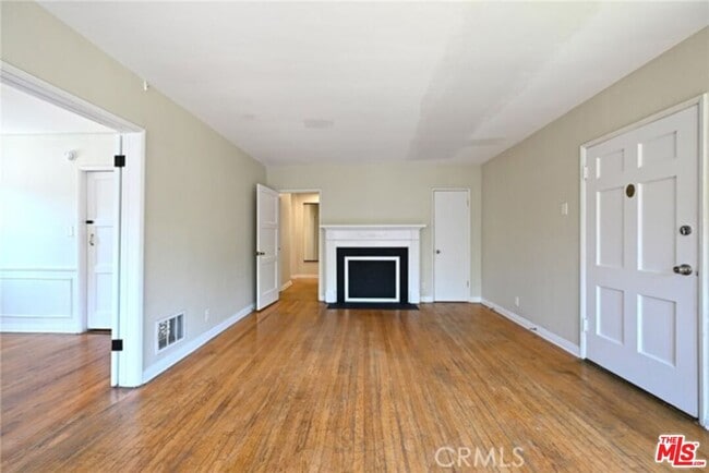 Building Photo - 11061 Ohio Ave