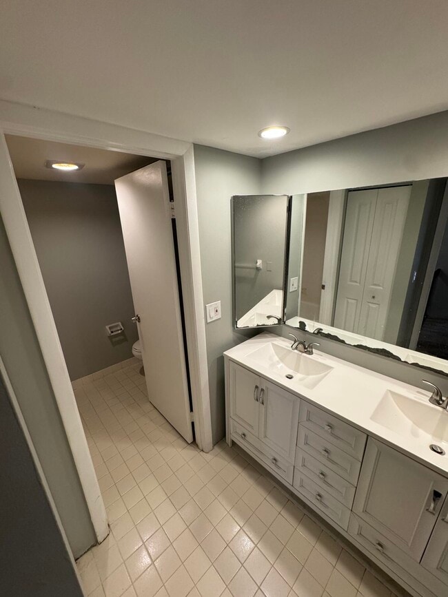Building Photo - 1544 Forest Lakes Cir