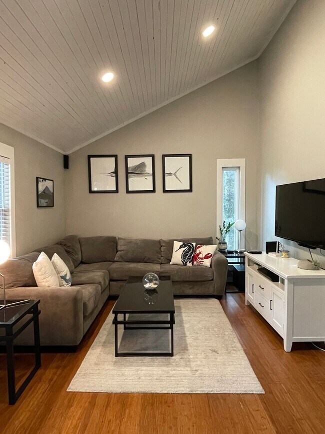 Building Photo - 46 Cypress Pond Rd