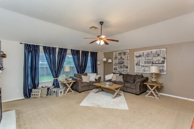 Building Photo - 3122 Mustang Meadow Ln