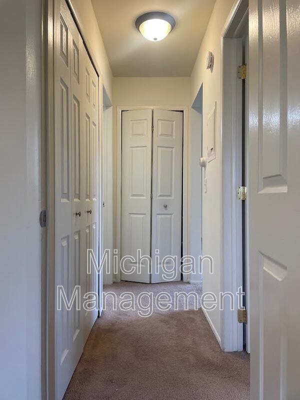 Building Photo - 59425 10 Mile Rd