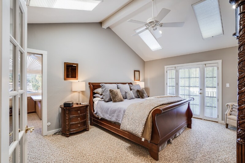 Building Photo - 828 Richard Ln