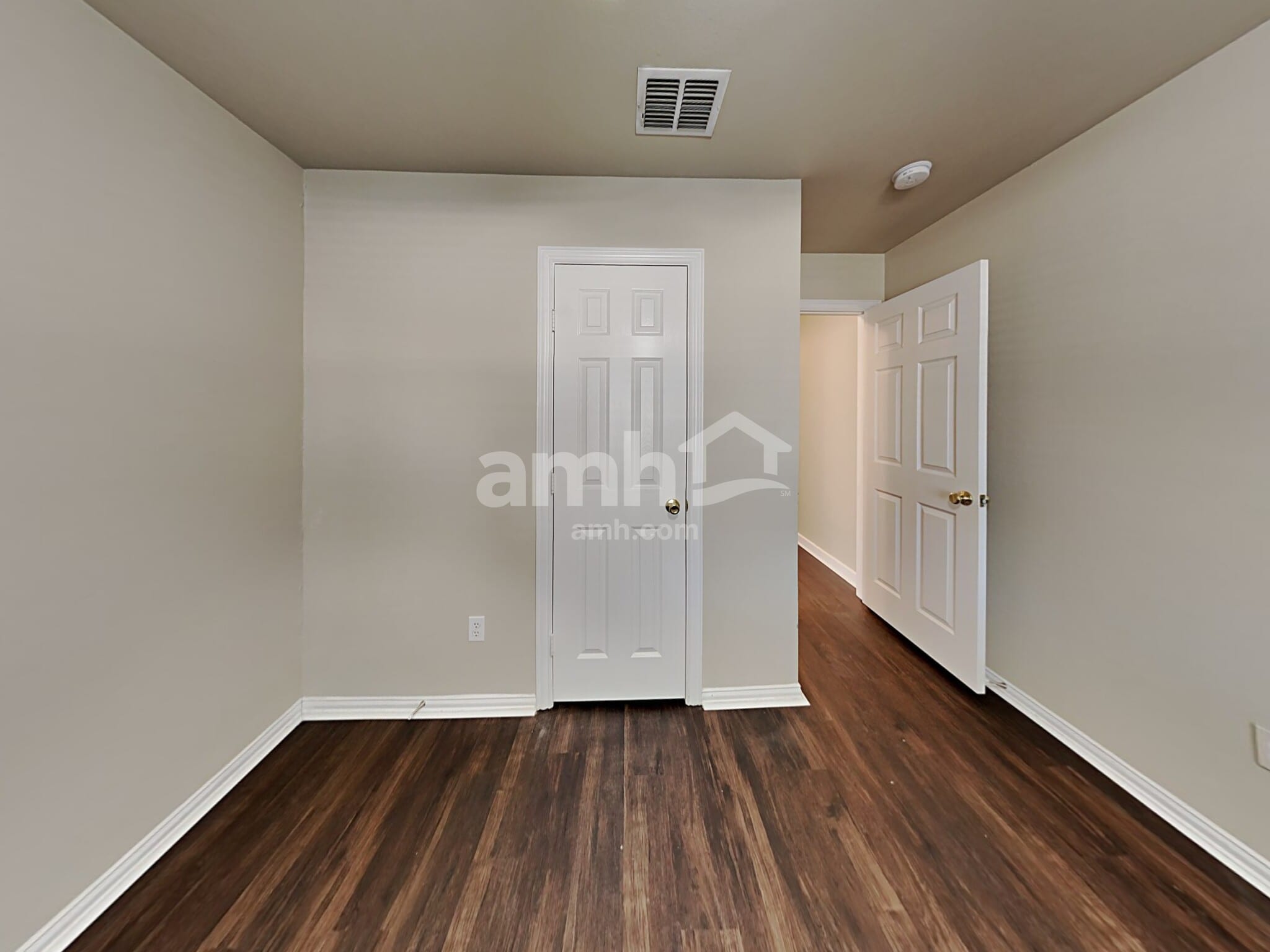 Building Photo - 206 Rock Meadow Trail