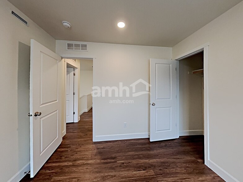 Building Photo - 4234 177th St E