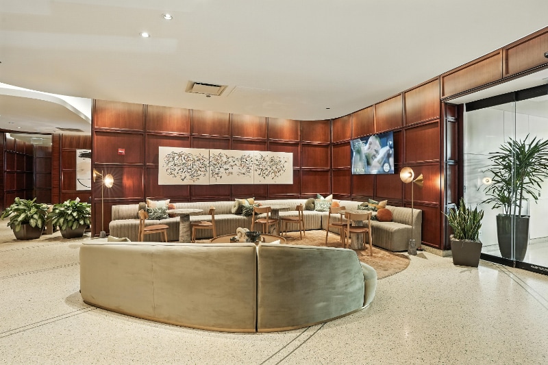 Building Photo - 335 E Ohio St