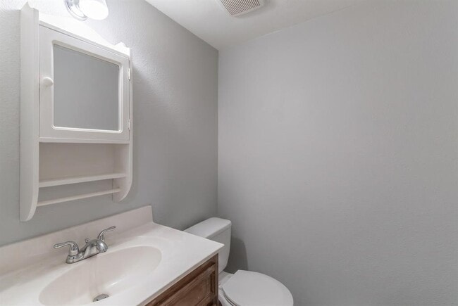 Building Photo - 8517 Fathom Cir