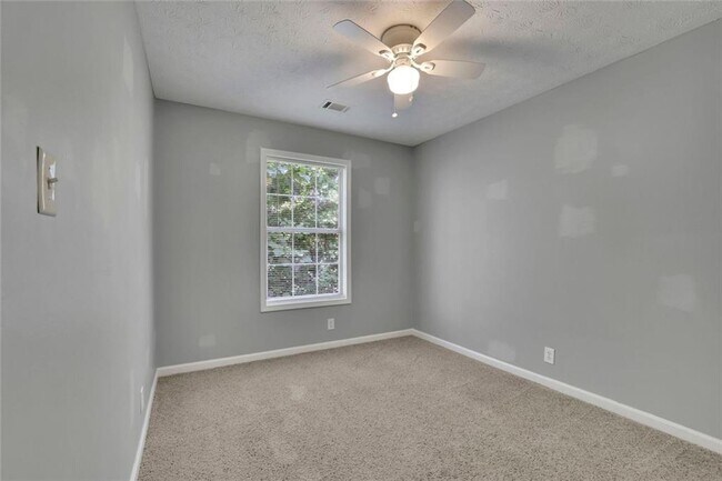 Building Photo - 986 Franklin Ridge Ct