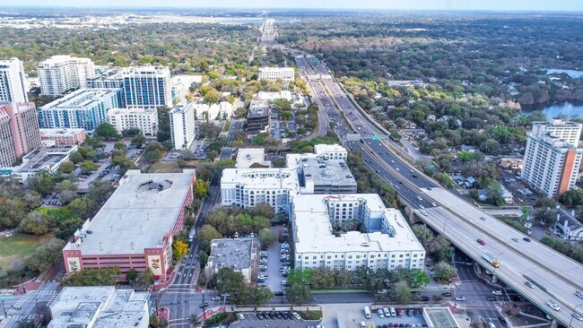Building Photo - 202 E South St
