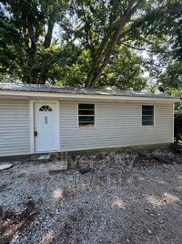 Building Photo - 250 Co Rd 129