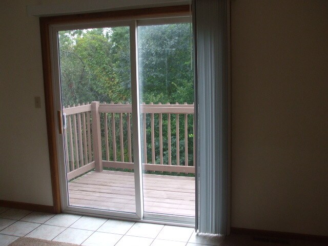 Deck Example - 5 N Montague Ave