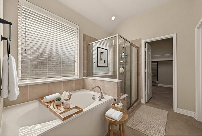 Building Photo - 107 Angel Hollow Ln