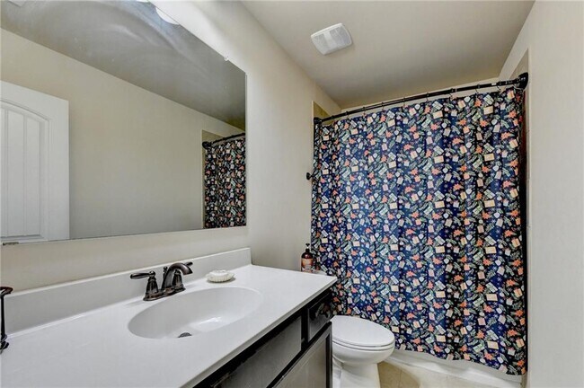 Building Photo - 2205 Copperfield Dr