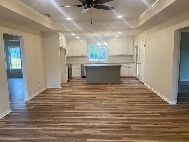 Building Photo - 123 Brenlind Ln