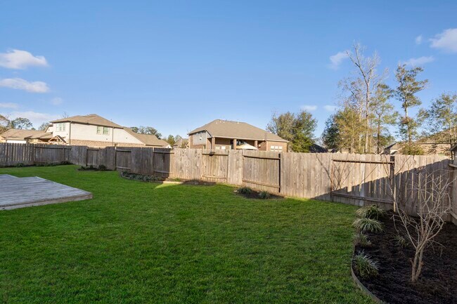 Building Photo - 18855 Collins View Dr