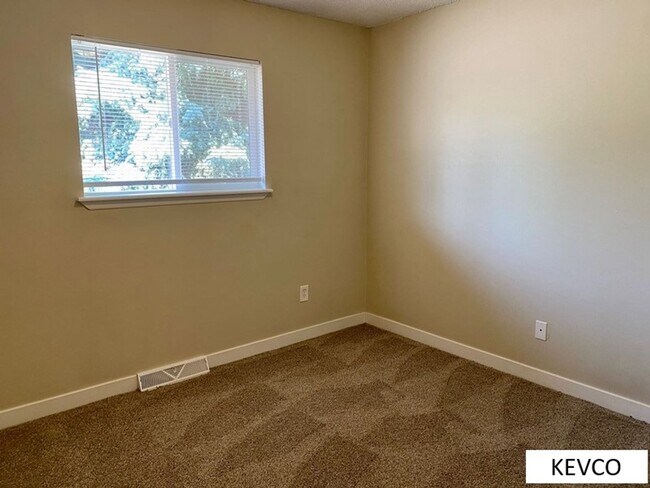 Building Photo - Remodeled Home With Huge Backyard