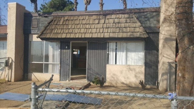 Building Photo - 1000 Miller St