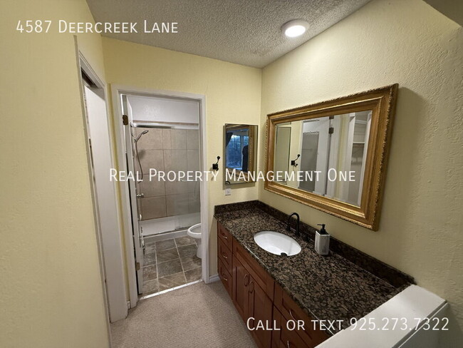 Building Photo - 4587 Deercreek Ln