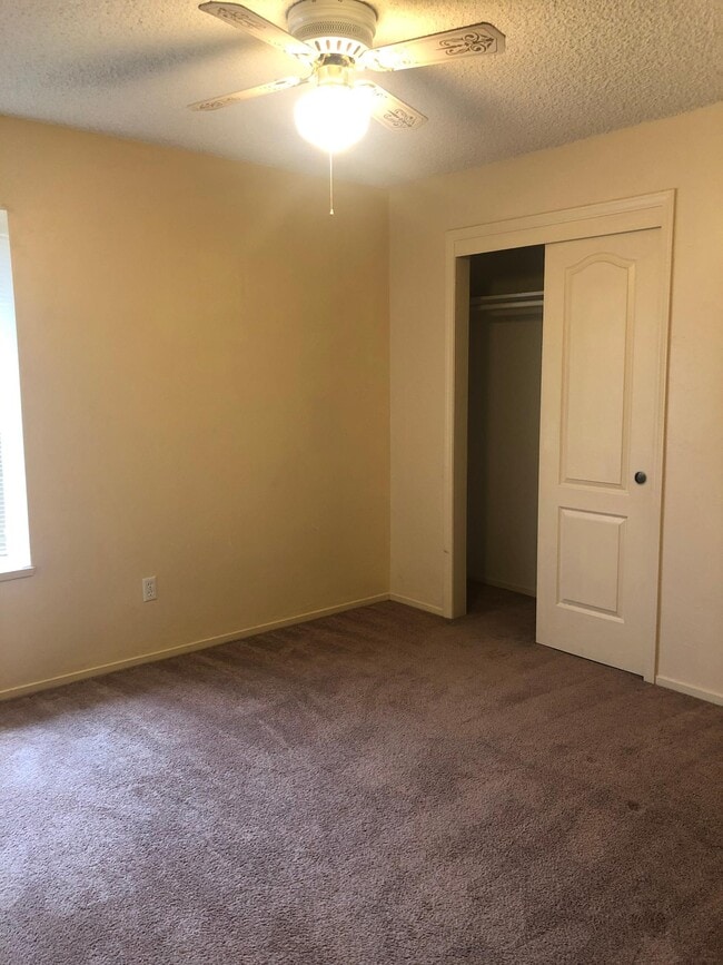 Building Photo - 21163 Conklin Blvd