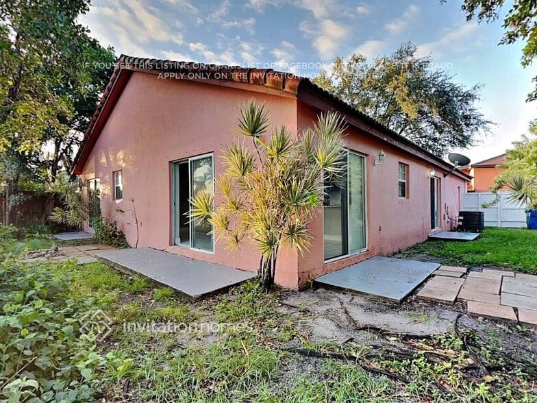 Building Photo - 8481 NW 197th Terrace