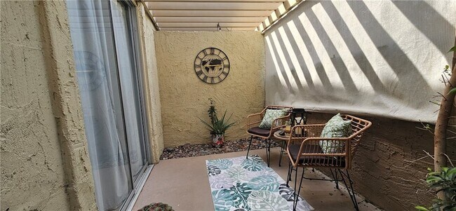 Building Photo - 78255 Cabrillo Ln