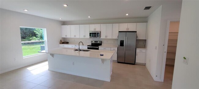 Building Photo - 4278 Southern Vis Lp