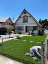 Building Photo - 4719 S Gramercy Pl