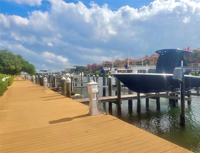 Building Photo - 2709 Via Cipriani