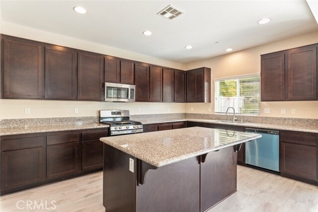 Building Photo - 35135 Sorrel Ln