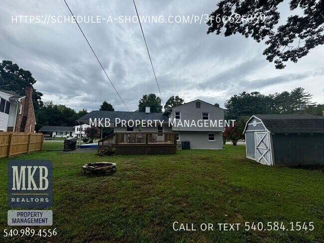 Building Photo - 3158 Galloway Dr