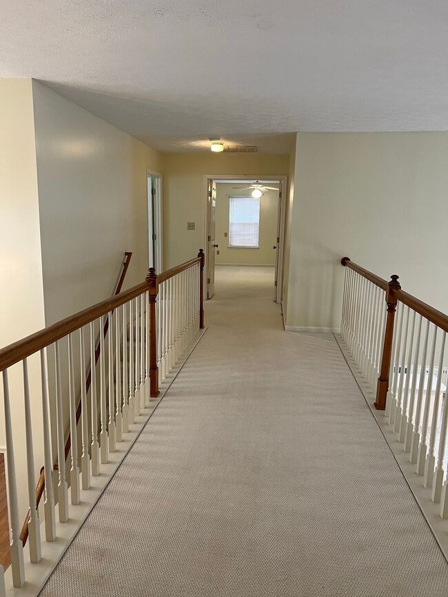 Building Photo - 110 Bugle Ct