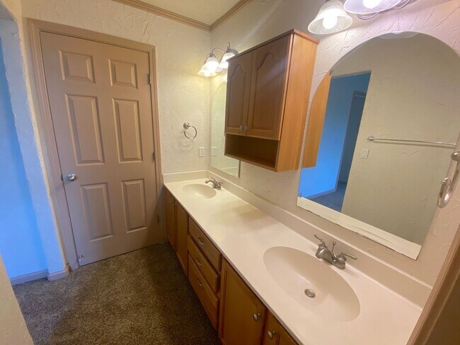 Building Photo - Sky Vista in Stead - Single Story House La...