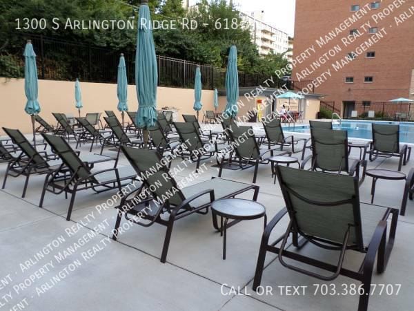 Building Photo - 1300 S Arlington Ridge Rd