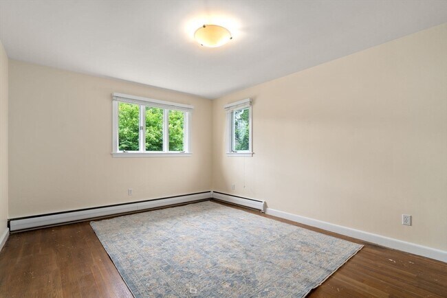 Building Photo - 61 Sevland Rd