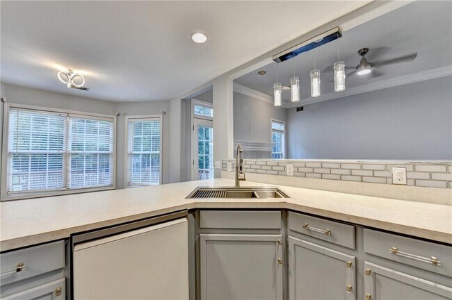 Building Photo - 938 Mulberry Fields Cove NE