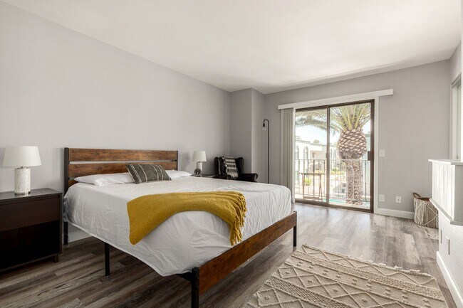 Building Photo - FURNISHED Scottsdale 2/bed/2bath Townhome ...