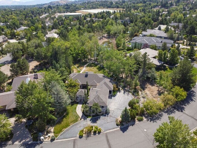 Building Photo - 4440 Juniper Trail