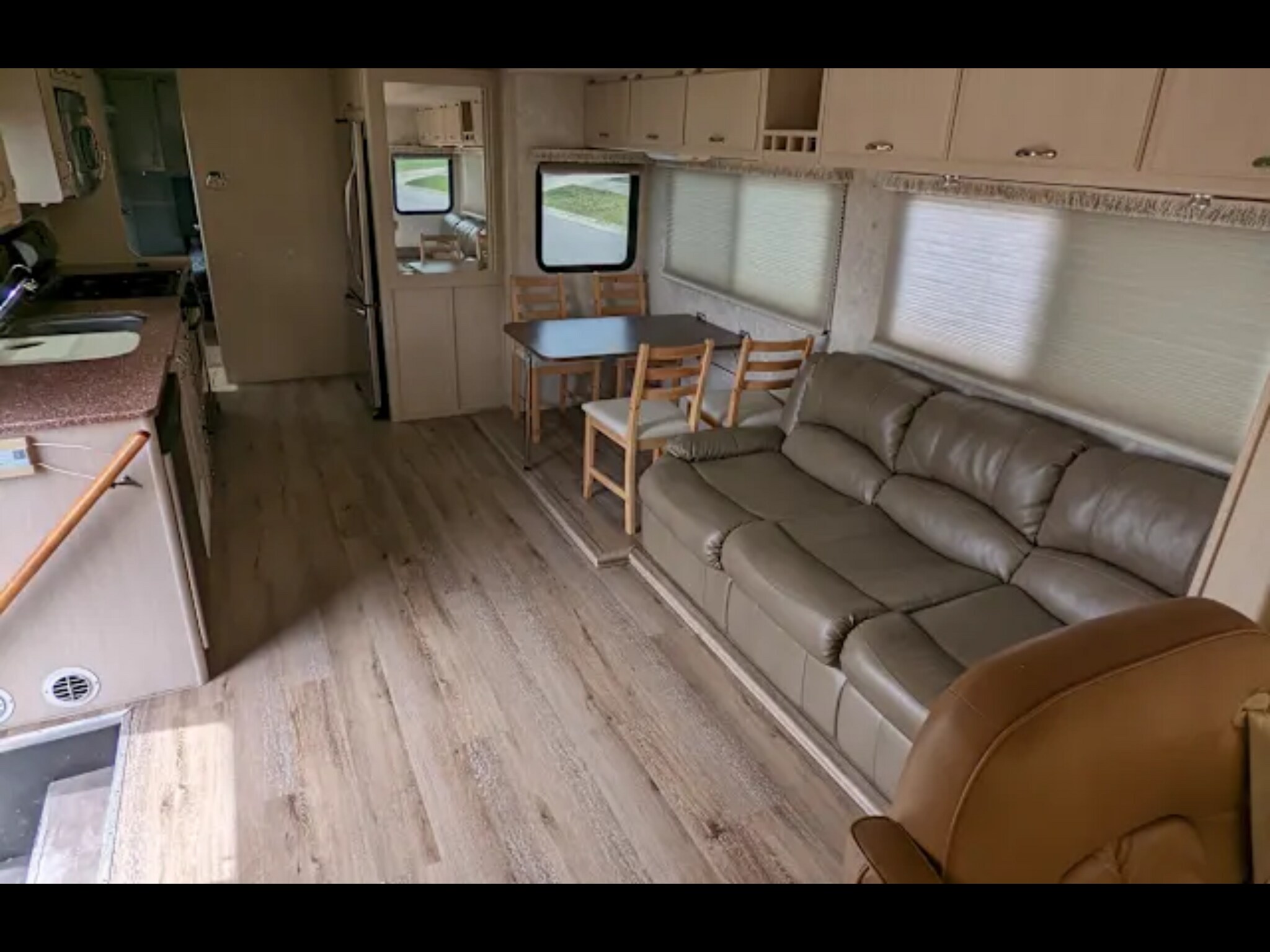 Building Photo - 3715 7th St W