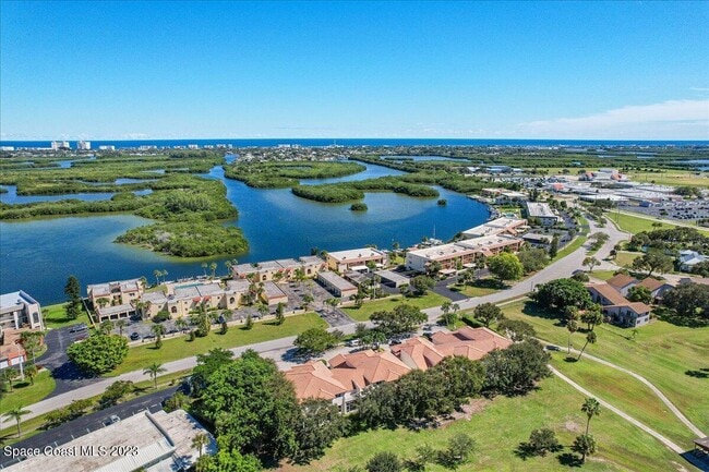 Building Photo - 1720 Minutemen Causeway