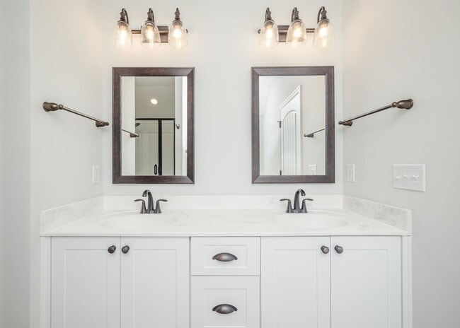 Building Photo - 5270 Copse Dr