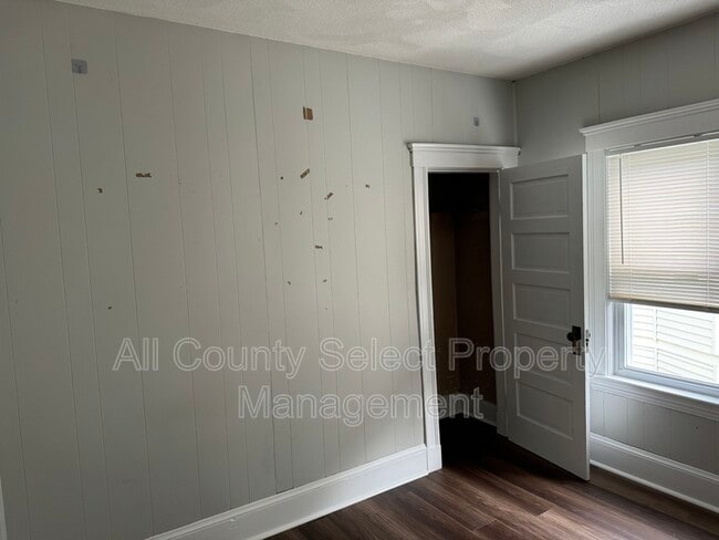 Building Photo - 63 Prichard Ave