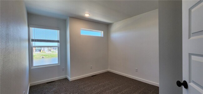 Building Photo - 1091 Kentucky Ave
