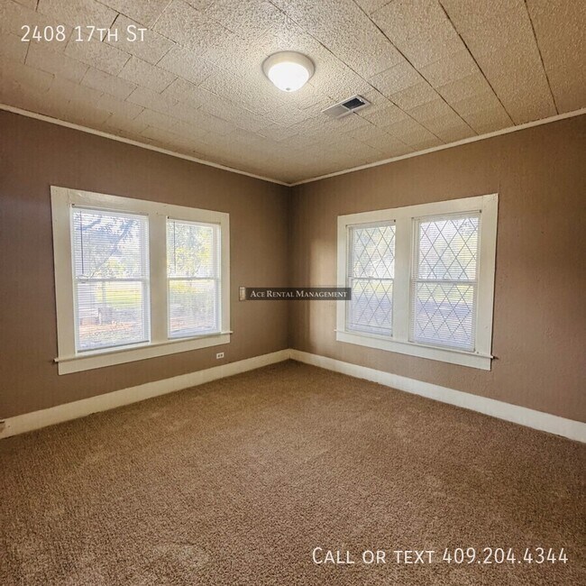 Building Photo - 2408 17th St