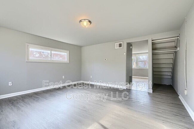 Building Photo - 3241 Bero Rd