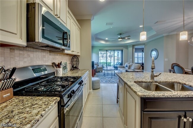 Building Photo - 4420 Waterscape Ln